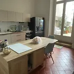 شقة Grand Appartement, Terrasse, Centre-ville بزييه