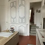 Grand Appartement, Terrasse, Centre-ville شقة