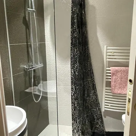 Grand Appartement, Terrasse, Centre-ville アパート