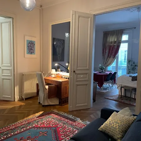 Grand Appartement, Terrasse, Centre-ville *