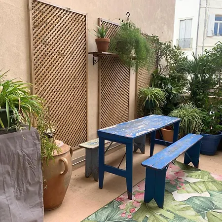 Grand Appartement, Terrasse, Centre-ville Apartman Béziers