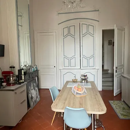 Grand Appartement, Terrasse, Centre-ville * ベジエ